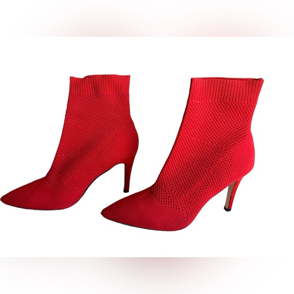 MIA McKinley Perforated Red Sock Booties, sz 9 high heels stilettos - Picture 2 of 8